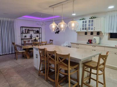 וילת נטלי עלמה